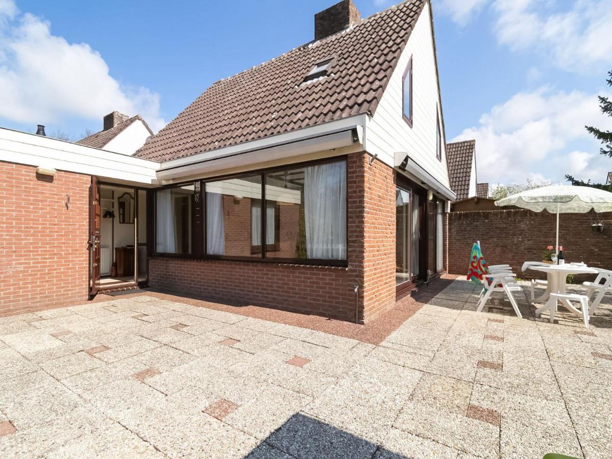 Holiday Home In Noordwijkerhout With Terrace Close To A Lake Εξωτερικό φωτογραφία